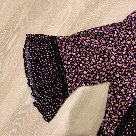 FLORAL DRESS F21 - Picture 2 of 8